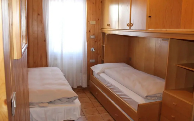 Quite House near Ski Slopes & Hiking Trails