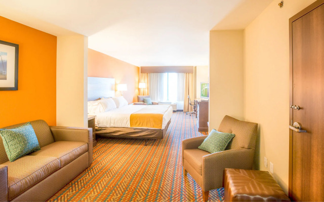 Holiday Inn Express Wichita South by IHG