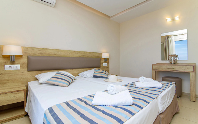 Theodosis Apartments