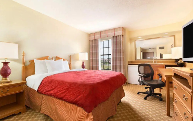Ramada Huntsville