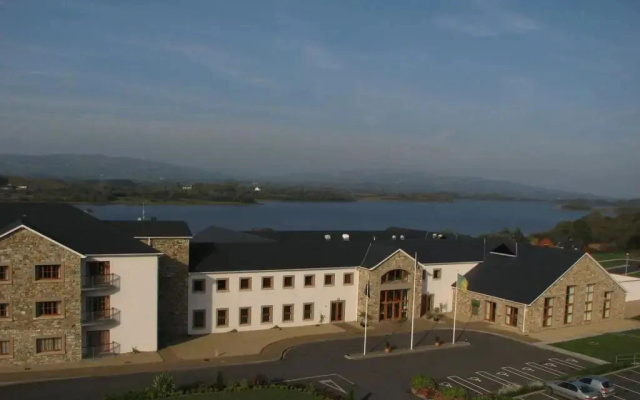 Ramada Hotel And Suites At Lough Allen