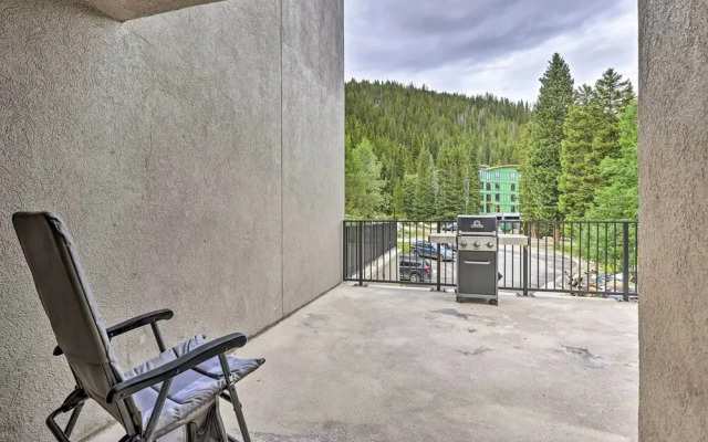 Ski-in/ski-out Studio at Winter Park Base!