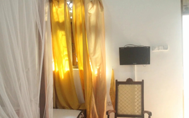 Fort Inn Guest House