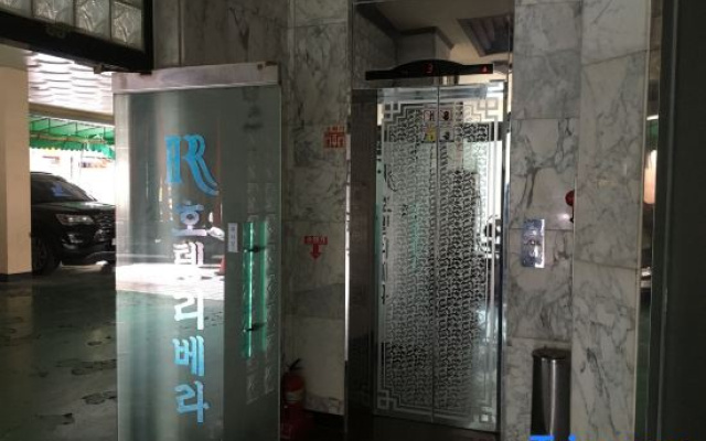 Yeosu Rivera Hotel