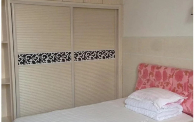 Xinglong Hotel