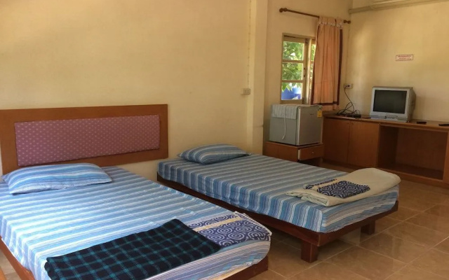 Mookda Budsara Resort
