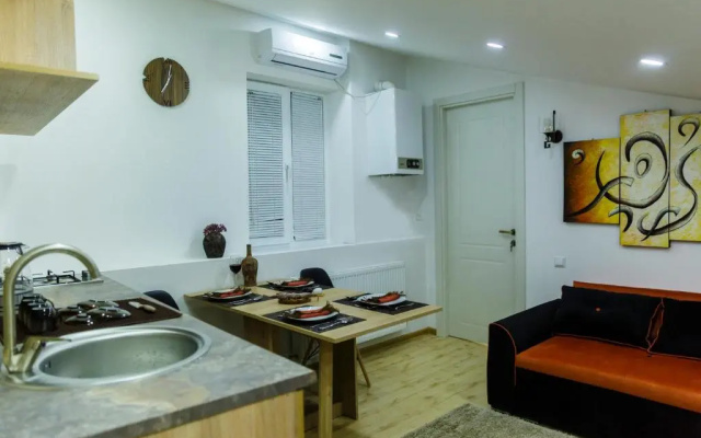Mari's Smart House