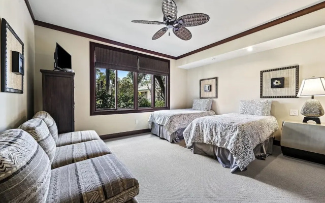 Wai'ula'ula A102 by RedAwning