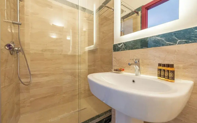 Molo Angioino Suites