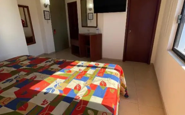 Hotel el Mayo Inn