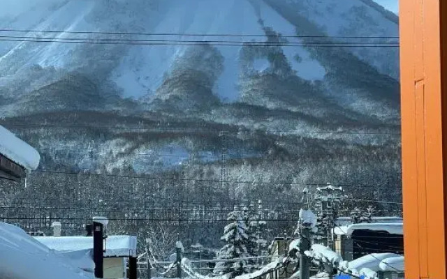 The Lobs, Rusutsu