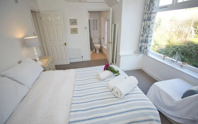Ilfracombe Eden 2 Bedrooms