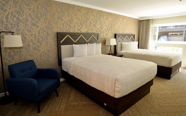 Best Western Plus Inn At The Vines