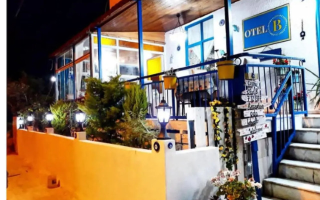 Otel B