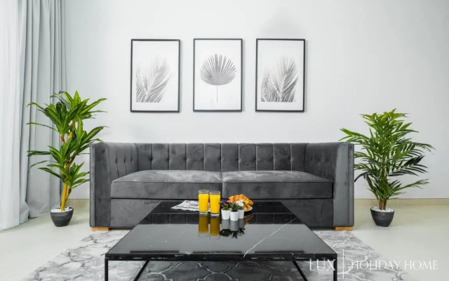 LUX - Opulent Island Suite 5