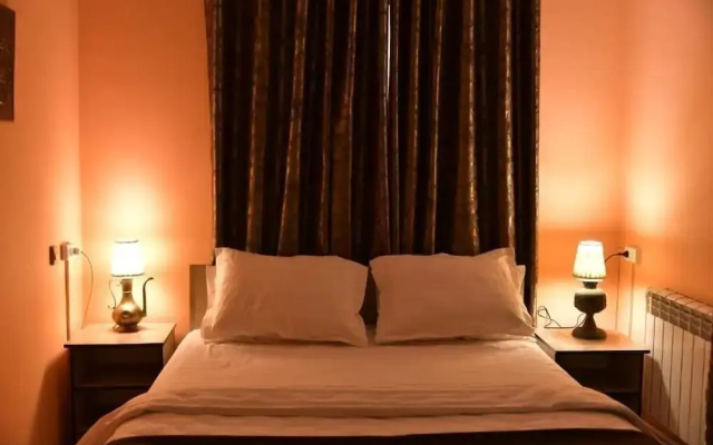 Mulberry Hotel
