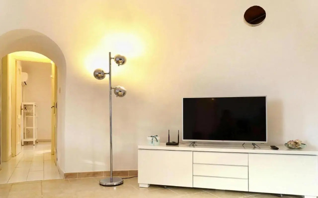 Holiday Home With Private Pool, Plemmirio