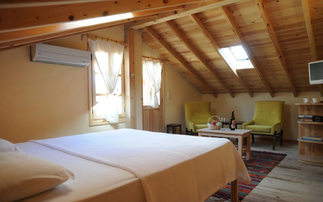 Yonca Lodge