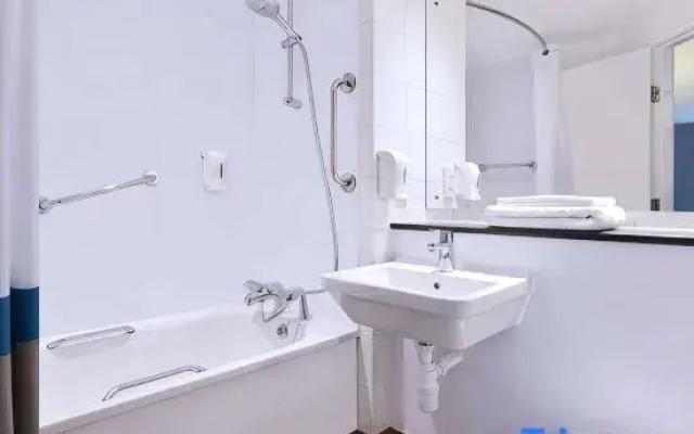 Travelodge Bristol Abbey Wood