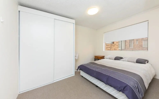 Dolphin Court unit 1