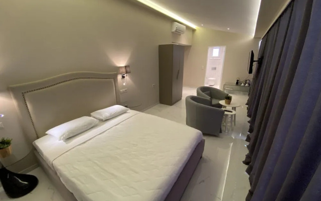24K Athena Suites