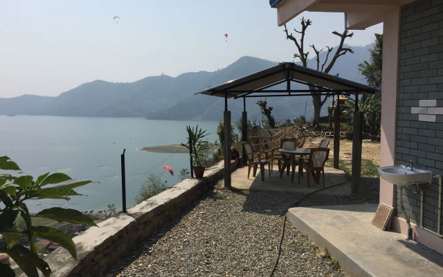 360 Lakefront Restro and Lodge