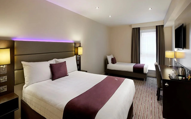 Premier Inn London Gatwick South