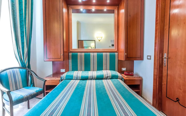Raeli Hotel Floridia