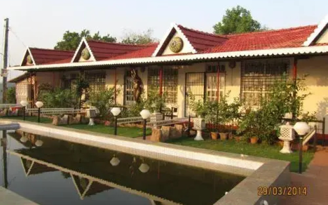 Sona Villa The Lake Chalet
