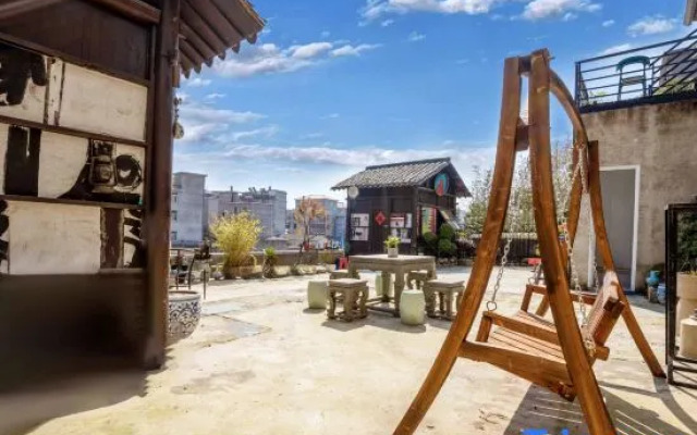 Jingdezhen Xiaolou Yichuan Homestay (High-Speed Rail North Station Branch