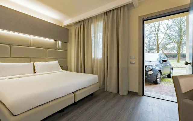 Just Hotel Saronno