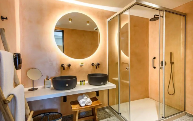 Caldera Theros Villas