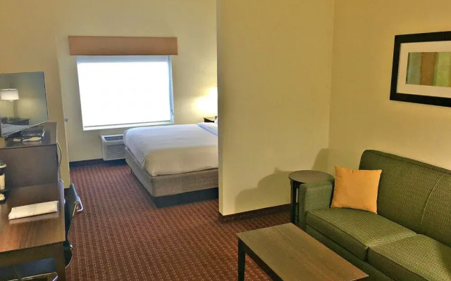 Holiday Inn Express Defuniak Springs