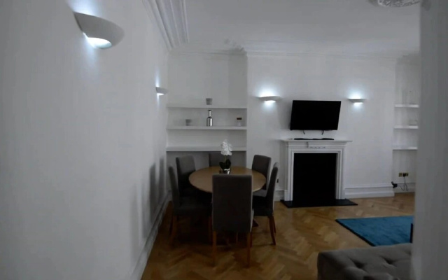 Beautiful 2-bed Flat in London