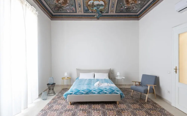 Casa Darsena With Sea View Balcony by Wonderful Italy