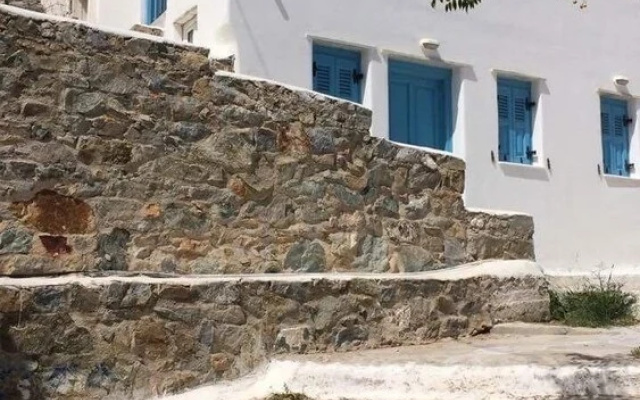 Houses of Chora