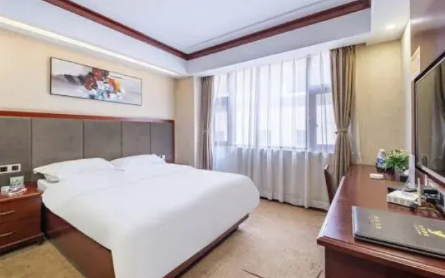 Wenshan Yijia Hotel