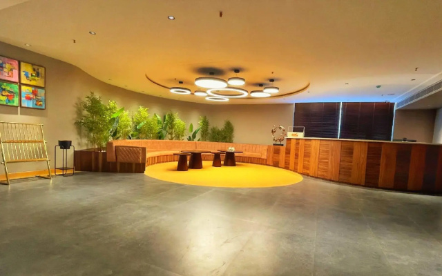 Hotel KLB Grand