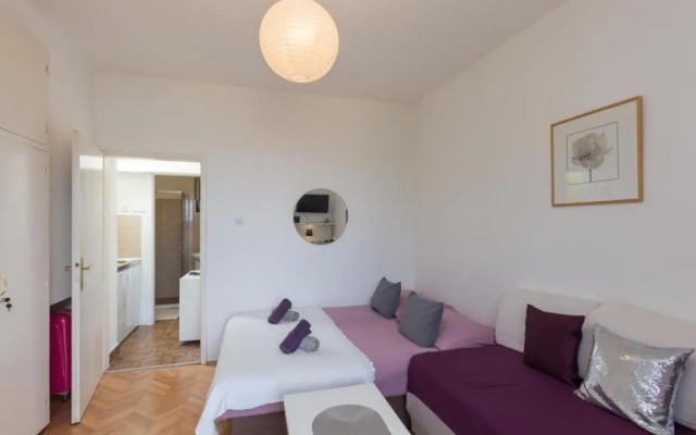 Apartment Purple Rain