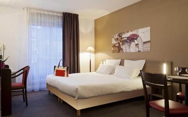 Comfort Suites Port-Marly Paris Ouest