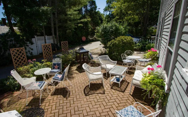 Sally Webster Inn