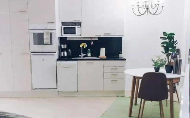 New Studio Wave near Airport