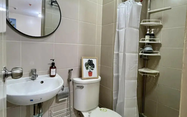 Apartment Sleeps 6 With Netflix