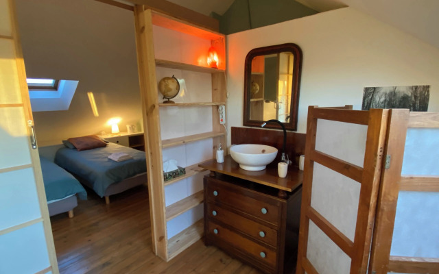 La Chambre Claire