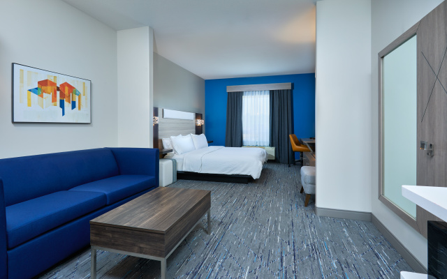 Holiday Inn Express Hotel & Suites SWIFT CURRENT by IHG
