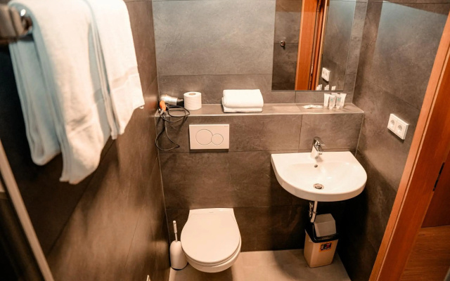 Angelis Pension Frankfurt Airport