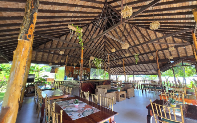 La Tranquilidad Beach Resort