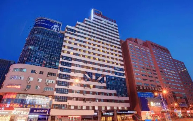 Homeinn Plus Hotel (Shengjing Hospital&Sanhao Street Metro Station)