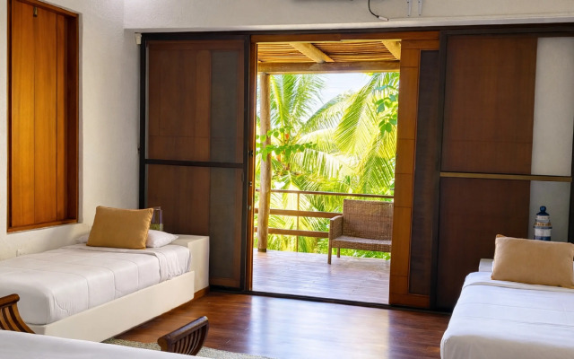 Hotel Acantilado de La Tierra by On vacation