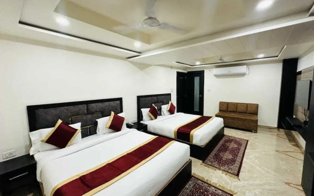 Hotel M K Grand